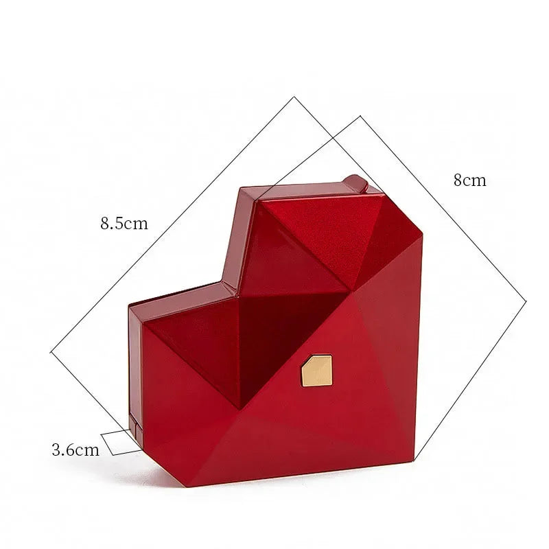 HEART-SHAPED DIAMOND JEWELRY BOX