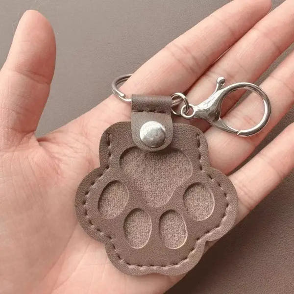 Memorial Leather Pet Hair Storage Bag Cat Paw Keychain
