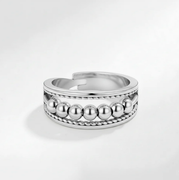 4Pcs Rings And Leather Jewelry Storage Box