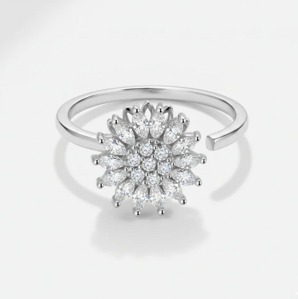 4Pcs Rings And Leather Jewelry Storage Box