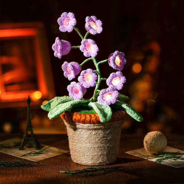 Glowing Crochet Lily Flowers with Night Lights
